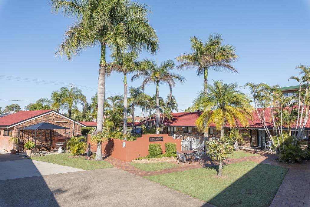 Hervey Bay Colonial Lodge Torquay Экстерьер фото